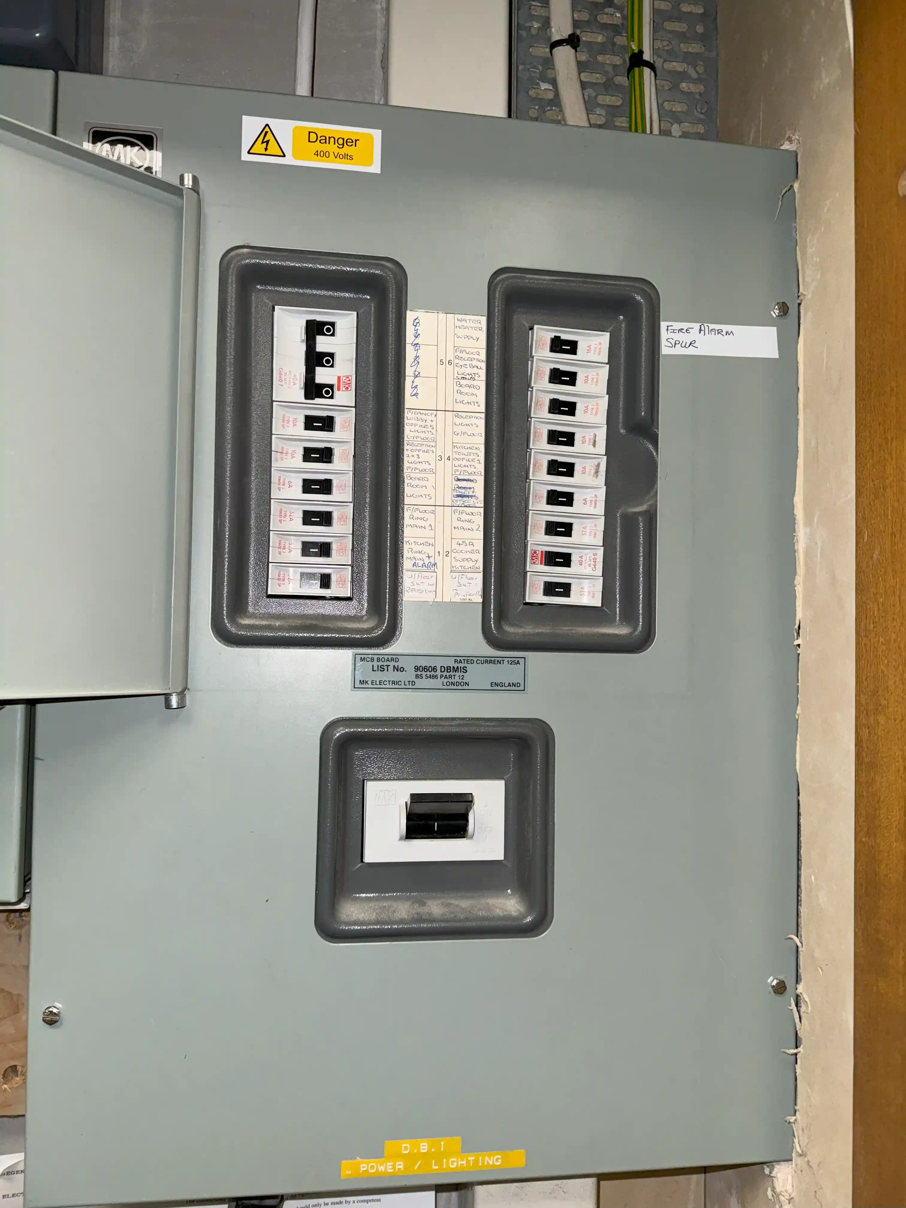 24-Hour Electricians - Emergency Electrical Service